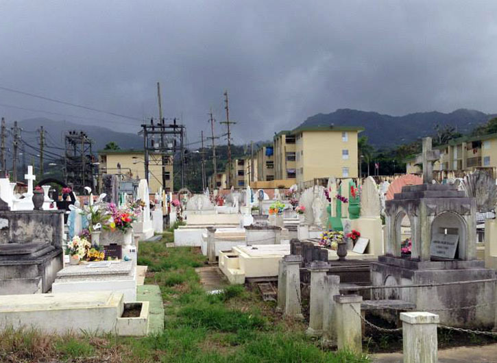 Adjunto Cemetery