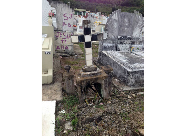 Cemetery at Adjunto